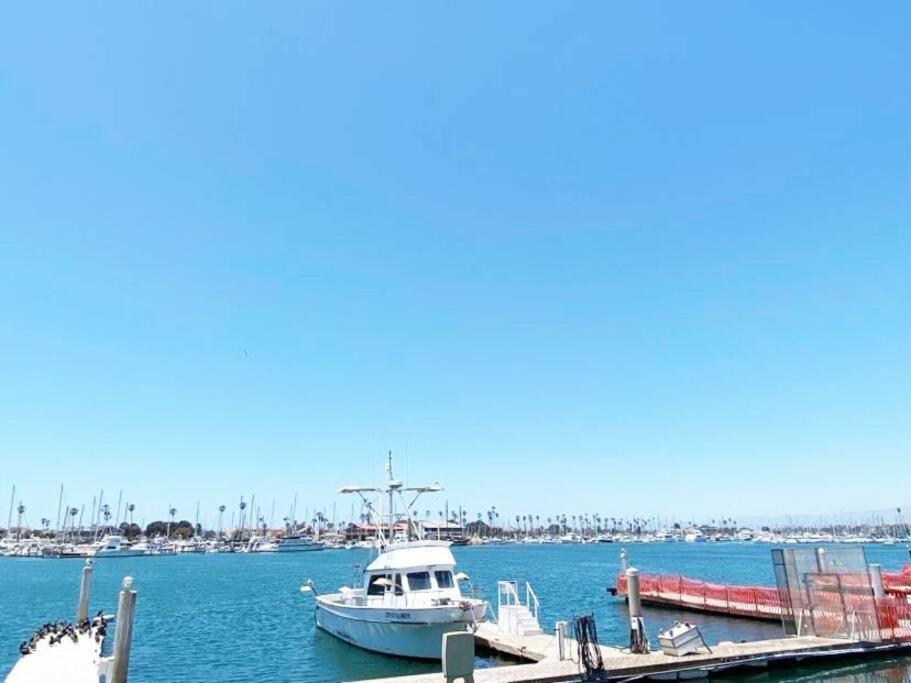 Gateway To Oxnard Beach Exterior photo